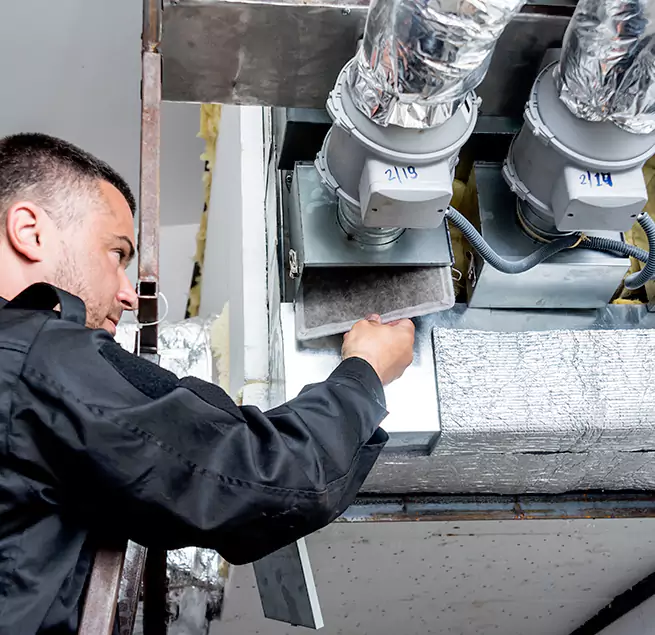  Why Homeowners & Businesses Trust Us in Elgin, IL?